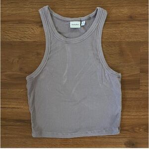 Aritzia Sunday best tank like new. So soft and stretchy!